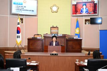 거제시의회  학생 모의의회