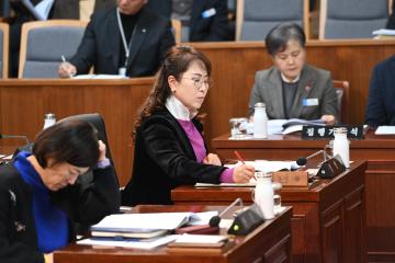 제250회 거제시의회 정례회 제4차 본회의
