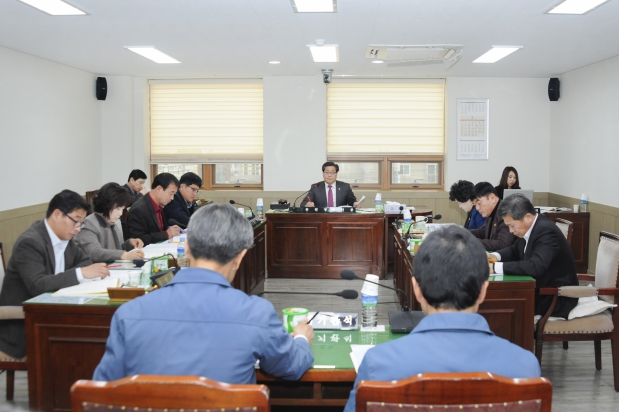 제182회 거제시의회 임시회 산업건설위원회