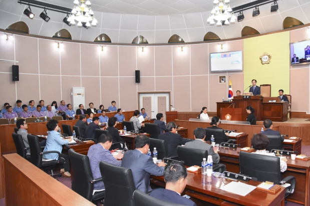 제194회 거제시의회 임시회 제2차 본회의