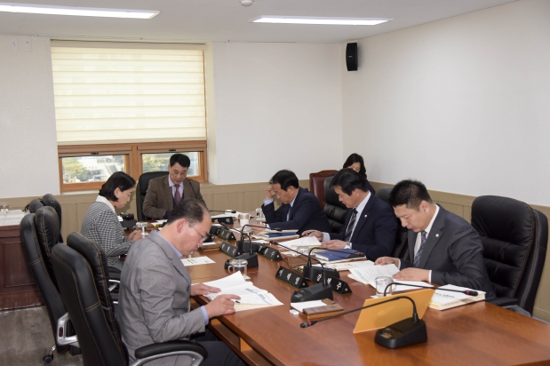 제205회 거제시의회 임시회 폐회중 의회운영위원회