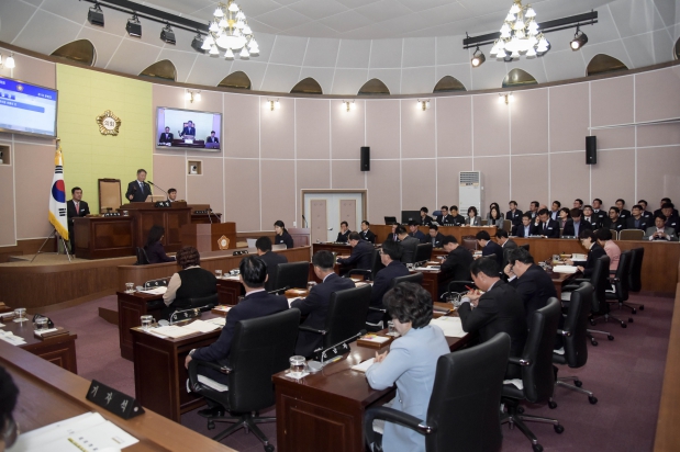 제206회 거제시의회 임시회 제1차 본회의