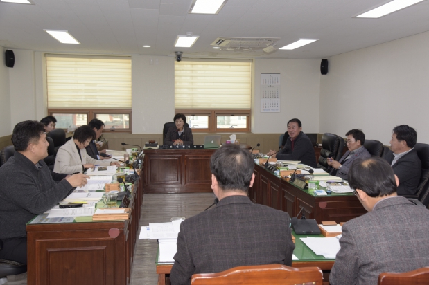 제213회 거제시의회 임시회 경제관광위원회